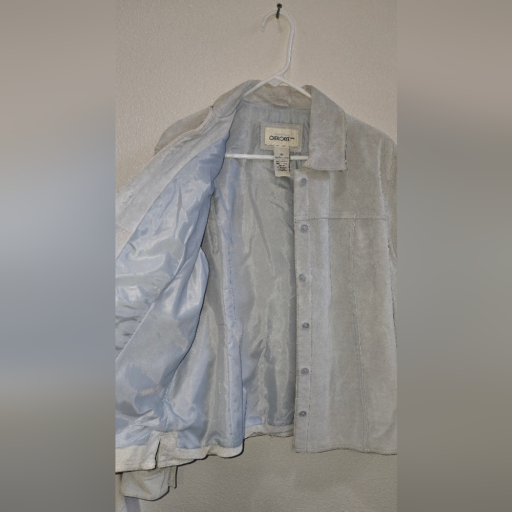 Cherokee Women's very Light Gray/ blue Suede Blazer size XL